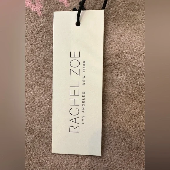 Rachel Zoe NWT Tan V-Neck Sweater with Zigzag Pattern - Picture 7 of 9